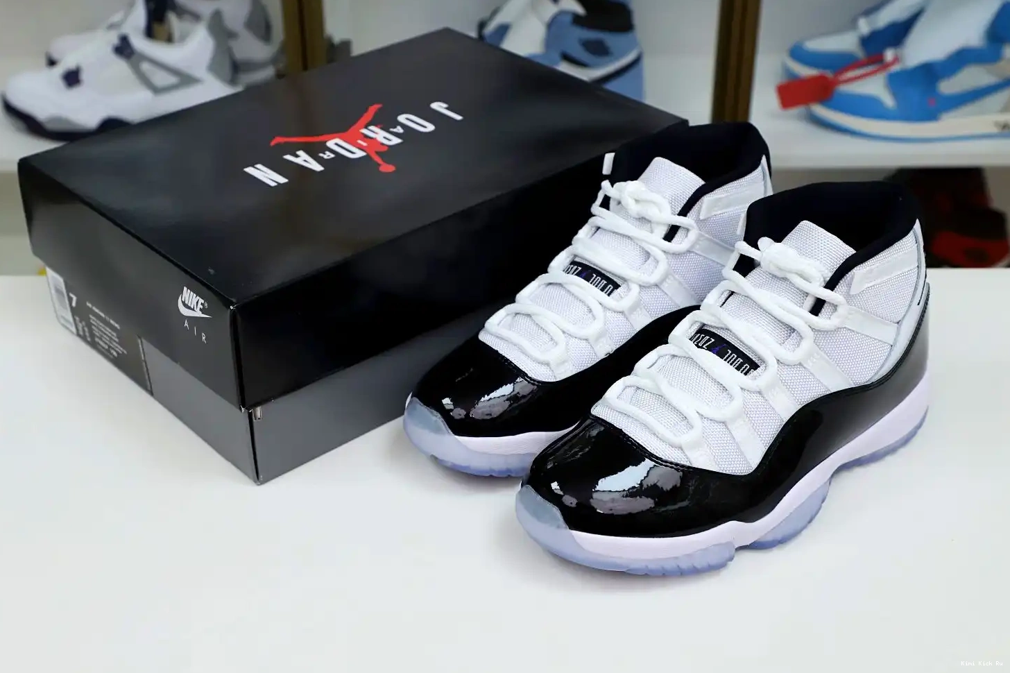JORDAN 11 RETRO 'CONCORD' Kimikick 2018 AIR 0825